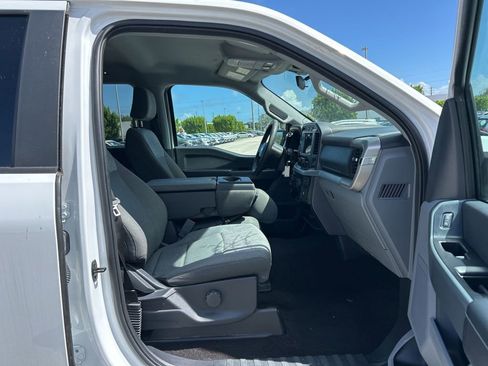 Used 2023 Ford F150 XLT image 32