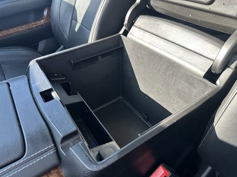 Certified 2020 Chevrolet Suburban Premier w/ Premier 6.2L Value Package image 14