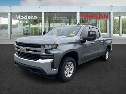Used 2021 Chevrolet Silverado 1500 LT image 1