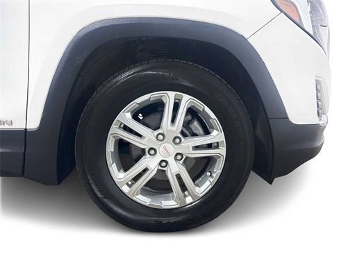 Used 2018 GMC Terrain SLE image 8