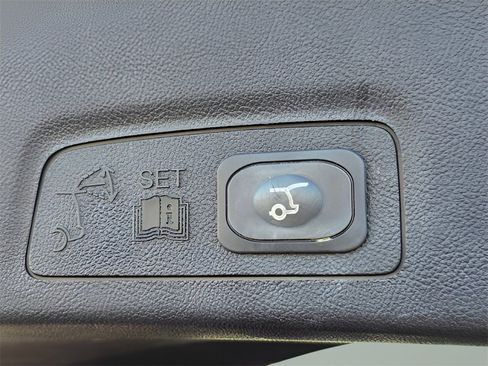 Used 2019 Lincoln MKC Standard image 13