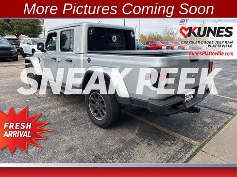 Certified 2023 Jeep Gladiator Overland image 8