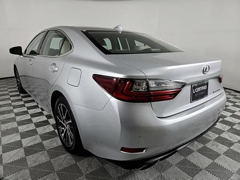 Used 2018 Lexus ES 350 w/ Luxury Package w/Wood Trim image 7