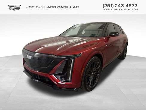 New 2026 Cadillac Lyriq V w/ LPO, Floor Liner Package image 11