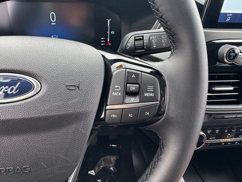 Certified 2024 Ford Escape Active AWD/4WD image 29