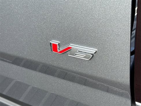 Used 2022 Chevrolet Colorado Z71 image 13