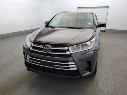 Used 2019 Toyota Highlander LE image 15