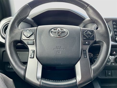 Used 2023 Toyota Tacoma TRD Off-Road w/ Black Out Package (TMS) image 11