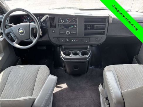 Used 2020 Chevrolet Express 2500 LT w/ LT Preferred Equipment Group RWD image 27