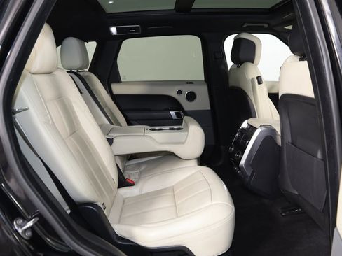 Used 2021 Land Rover Range Rover Sport HSE Silver Edition image 15