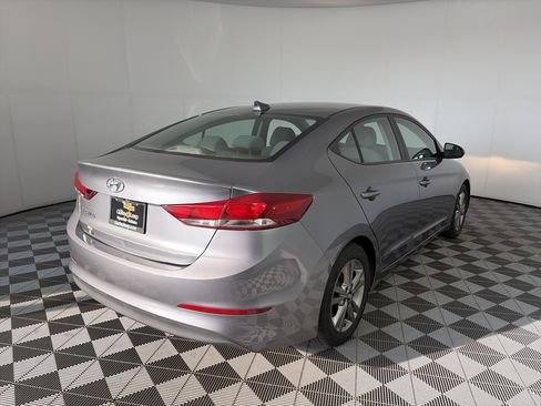 Used 2018 Hyundai Elantra Value Edition w/ Cargo Package FWD image 10