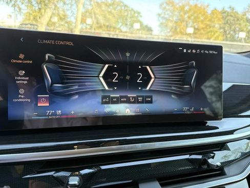 New 2026 BMW X6 xDrive40i w/ Executive Package image 28