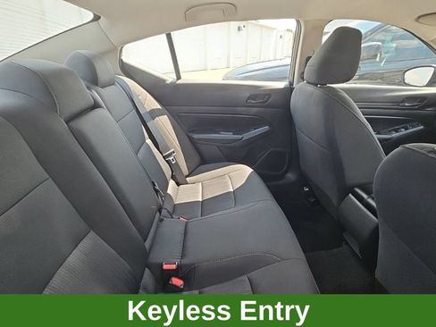 Used 2026 Nissan Altima 2.5 SV AWD/4WD image 9