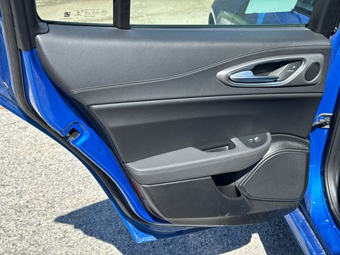 Used 2024 Alfa Romeo Giulia Veloce image 20