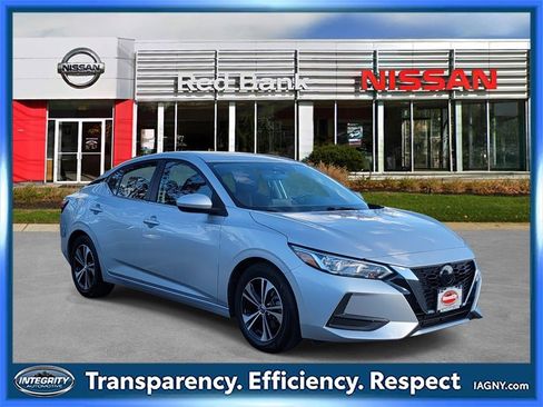 Certified 2022 Nissan Sentra SV image 1