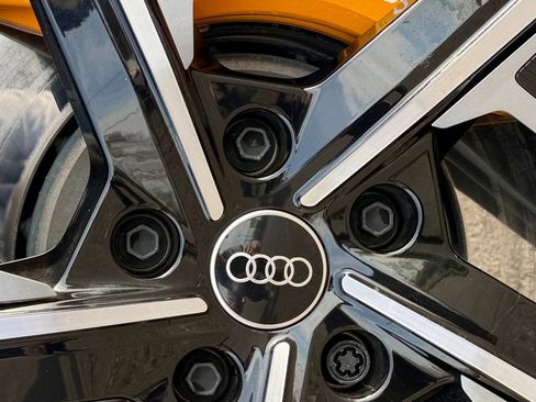 Used 2024 Audi RS e-tron GT w/ Carbon Performance Package image 58