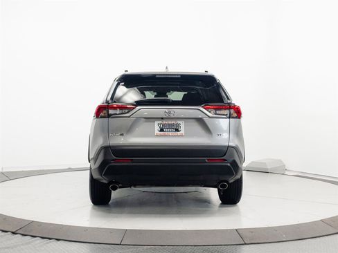 Certified 2025 Toyota RAV4 XLE FWD image 9