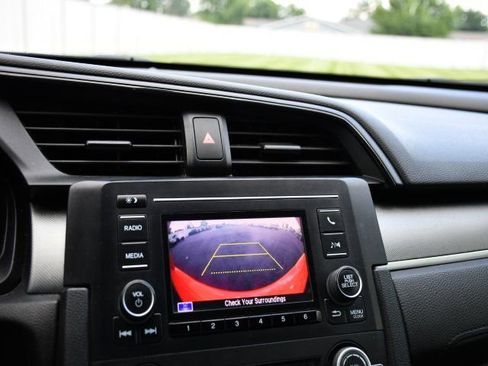 Used 2018 Honda Civic LX image 17