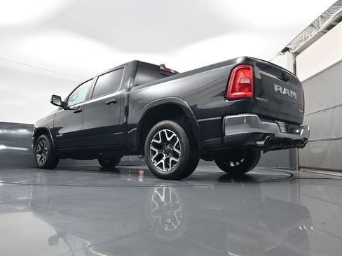 Used 2025 RAM 1500 Laramie AWD/4WD image 21