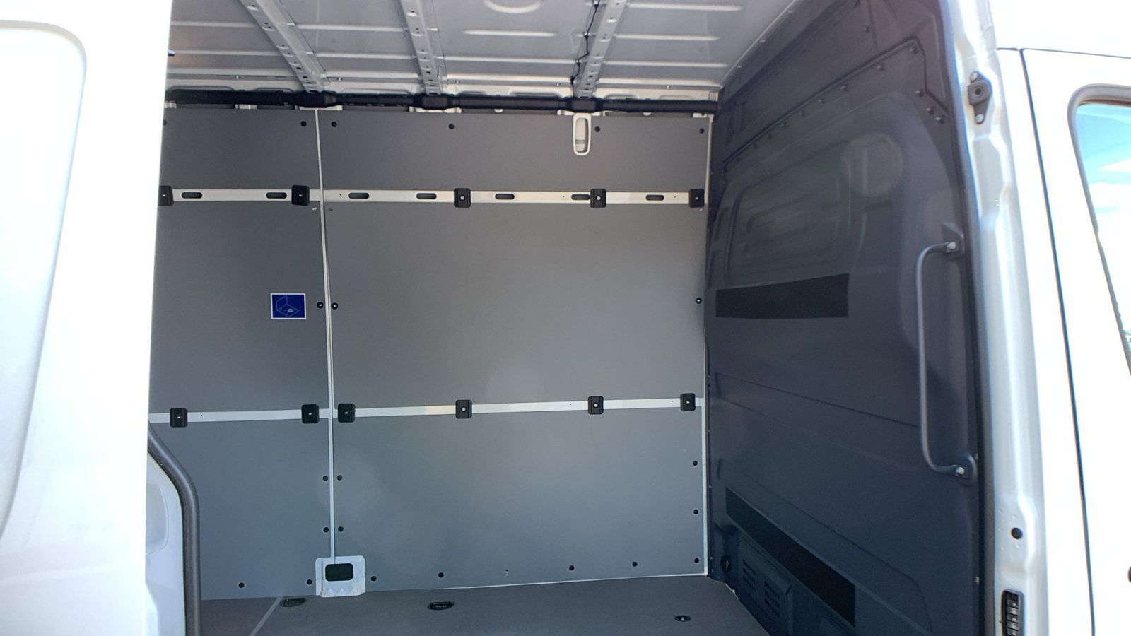Used 2024 Mercedes-Benz Sprinter 2500 image 23