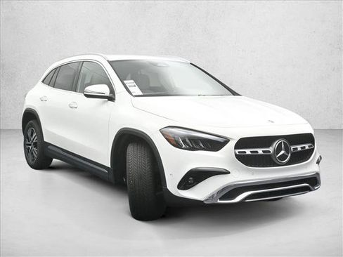 Certified 2026 Mercedes-Benz GLA 250 4MATIC image 4
