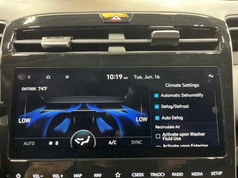 Used 2024 Hyundai Tucson SEL AWD/4WD image 24