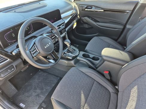 New 2026 Kia Seltos S image 10