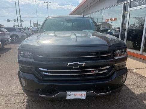 Used 2018 Chevrolet Silverado 1500 LTZ Z71 w/ LTZ Plus Package image 2