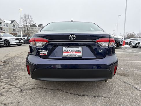 Used 2024 Toyota Corolla LE image 5