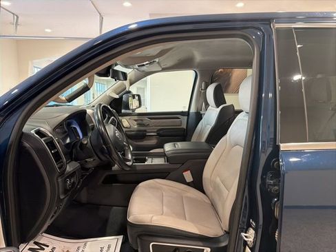 Used 2024 RAM 1500 Limited image 11