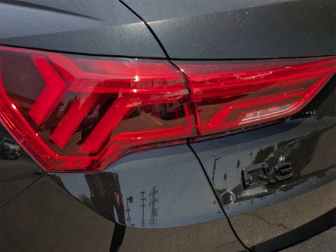New 2025 Audi Q3 2.0T Premium image 14