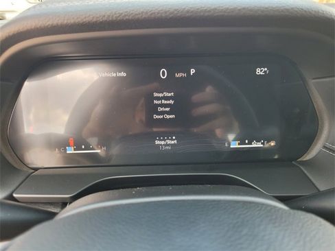 New 2025 Jeep Grand Cherokee L Limited image 32