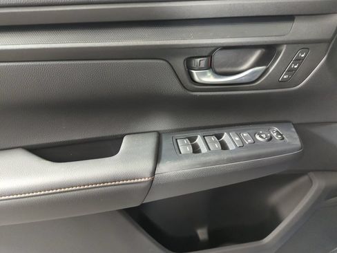 Certified 2025 Honda CR-V Sport-L image 10
