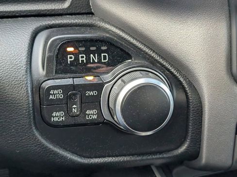 Used 2021 RAM 1500 Big Horn image 26