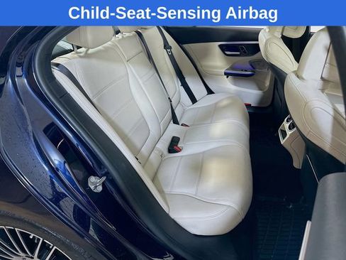 Used 2022 Mercedes-Benz C 300 4MATIC Sedan image 18