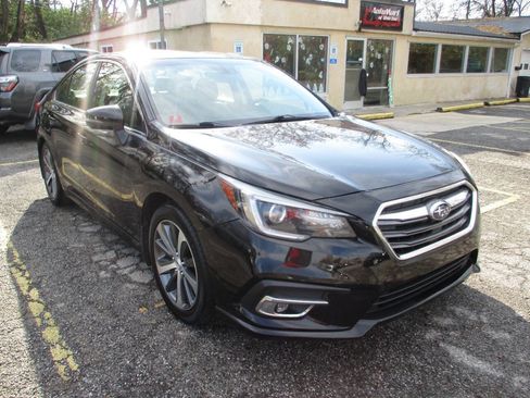 Used 2018 Subaru Legacy 2.5i Limited image 4