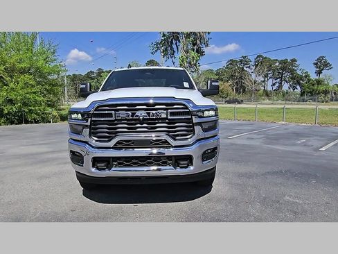 New 2026 RAM 3500 Big Horn AWD/4WD image 37