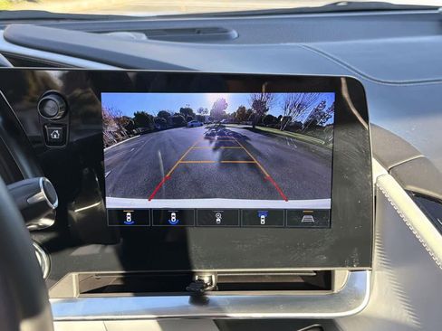 Used 2023 Chevrolet Corvette Stingray Premium Conv w/ 3LT image 37