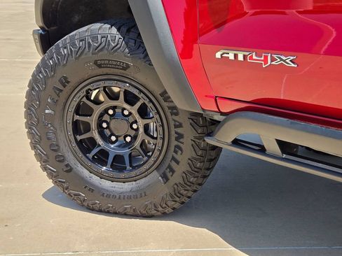 Used 2024 GMC Canyon AT4X w/ AT4X AEV Edition AWD/4WD image 31