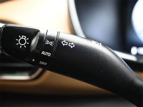 Used 2021 Hyundai Santa Fe Calligraphy image 27