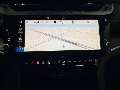 New 2026 Jeep Grand Cherokee Limited AWD/4WD image 12