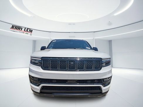 New 2025 Jeep Grand Wagoneer Series II Obsidian w/ Quick Order Packagew 28T image 6