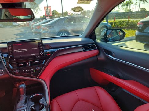 Used 2024 Toyota Camry XSE image 17