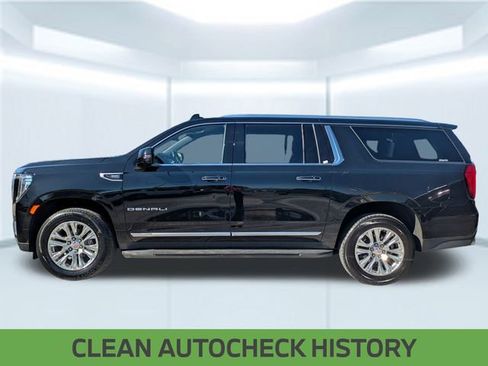 Used 2024 GMC Yukon XL Denali image 2
