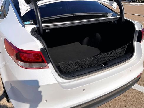 Used 2018 Kia Optima LX w/ Convenience Package image 17