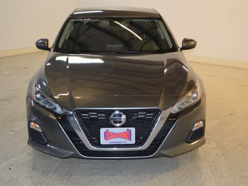 Used 2022 Nissan Altima 2.5 SV image 8