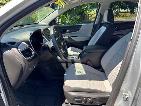 Used 2022 Chevrolet Equinox LT FWD image 13
