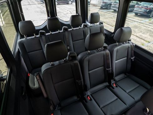 New 2025 Mercedes-Benz Sprinter 2500 image 32