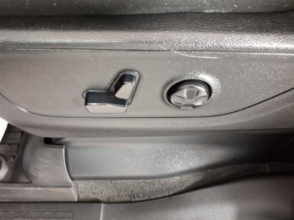 Used 2020 RAM 1500 Big Horn AWD/4WD image 13