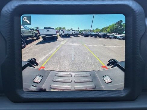 Used 2022 Jeep Gladiator Mojave w/ Cold Weather Group AWD/4WD image 18